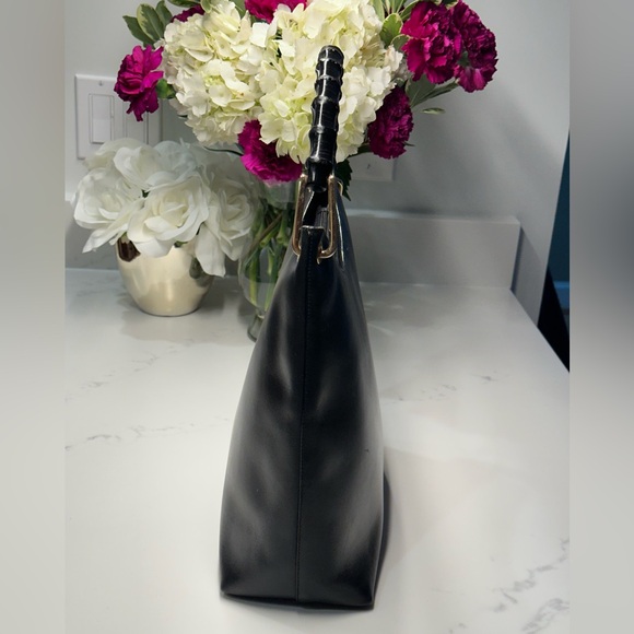 Gucci Black Calf Leather Shoulder Bag with Bamboo Handle + COA - Picture 4 of 16
